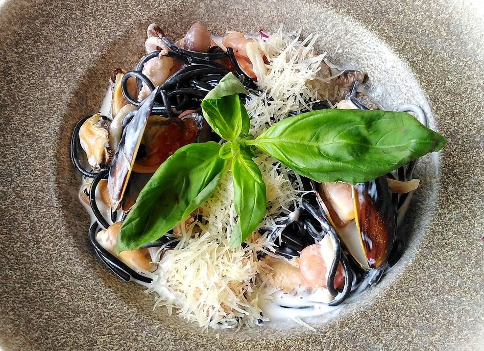 Где вкусно поесть в Санкт-Петербурге. Список проверенных кафе и ресторанов северной столицы